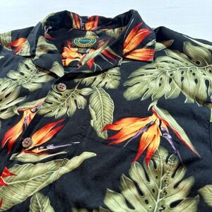 Hawaiian Reserve Collection Mens M Black Bird of Paradise Monstera Rayon Shirt